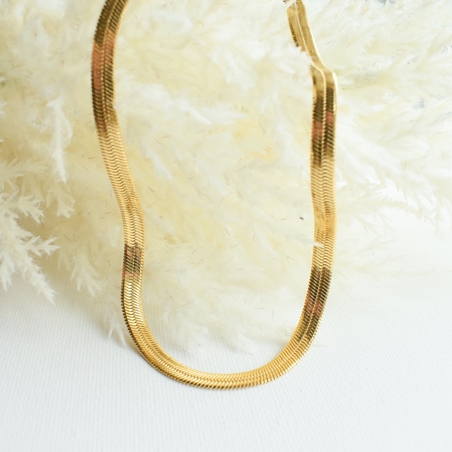 MIA Gold Necklace